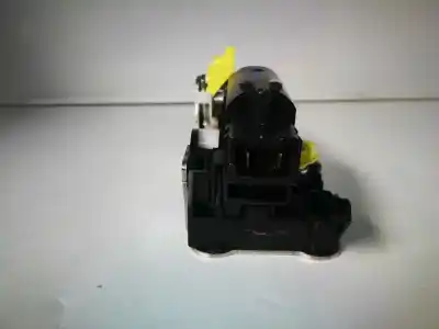 Second-hand car spare part rear left door lock for dacia duster ambiance 4x4 oem iam references   