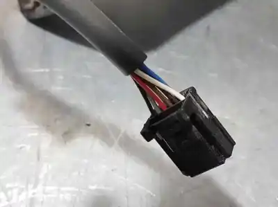 Автозапчасти б/у задний вид справа за renault clio iv technofeel ссылки oem iam 963016264r  9 cables