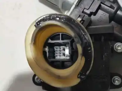 Peça sobressalente para automóvel em segunda mão elevador de vidros dianteiro direito por toyota auris active referências oem iam   10 pins