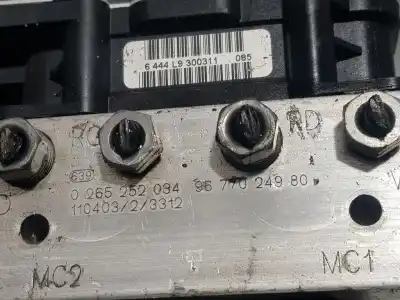 Peça sobressalente para automóvel em segunda mão abs por citroen c4 lim. seduction referências oem iam 9677024980  0265252034
