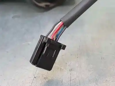 Peça sobressalente para automóvel em segunda mão espelho retrovisor esquerdo por renault clio iv business referências oem iam 963025724r  7 cables