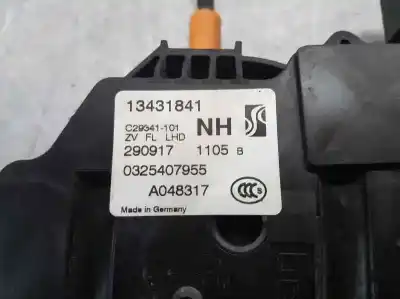 Peça sobressalente para automóvel em segunda mão fechadura da porta dianteira esquerda por opel corsa e van 1.3 cdti referências oem iam 13431841 a048317 0325407955
