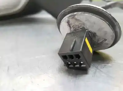 Автозапчастина б/у правий задний огляд для opel corsa d enjoy посилання на oem iam   3 cables