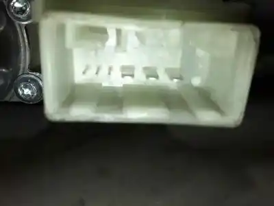 Peça sobressalente para automóvel em segunda mão elevador de vidros dianteiro direito por skoda rapid ambition referências oem iam 5ja837462  