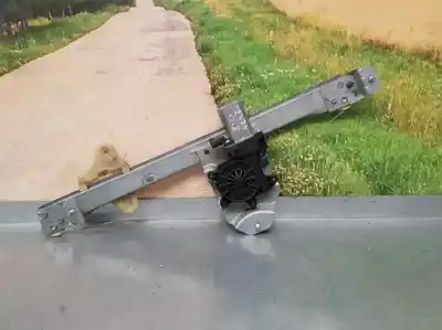 Автозапчастина б/у регулятор вікна передній лівий для renault clio iv technofeel посилання на oem iam 9030318c