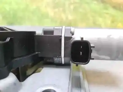 Second-hand car spare part rear right window regulator for renault captur zen oem iam references 128001471b  2 pins