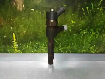 Second-hand car spare part Injector for FIAT STILO (192) 1.9 JTD CAT OEM IAM references 445110119  