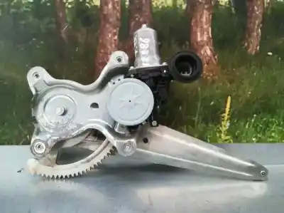 Автозапчастина б/у регулятор скла заднього правого для toyota rav 4 iii (_a3_) 2.0 4wd (aca30_) посилання на oem iam 