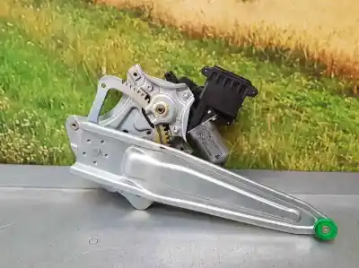 Peça sobressalente para automóvel em segunda mão elevador de vidros traseiro direito por toyota auris active referências oem iam 8572002440b  c08560103