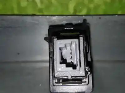 Peça sobressalente para automóvel em segunda mão interruptor 4 piscas - emergência por toyota auris active referências oem iam 8433202300  