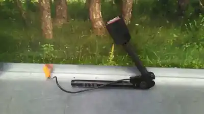 Peça sobressalente para automóvel em segunda mão pré-tensor de airbag direito por ford fiesta (cbk) trend referências oem iam g5548a  030708