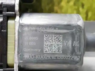 Peça sobressalente para automóvel em segunda mão motor elevador vidro traseiro esquerdo por seat leon st (5f8) style referências oem iam 5q0959811a  5 pins