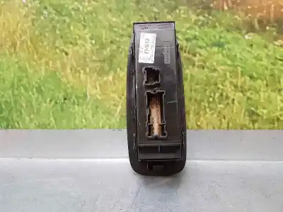 Peça sobressalente para automóvel em segunda mão botão / interruptor elevador vidro dianteiro esquerdo por renault kadjar experience referências oem iam 254011766r  1576690000