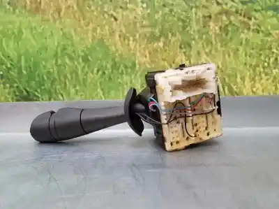 Pezzo di ricambio per auto di seconda mano comando pulito per renault captur zen riferimenti oem iam   