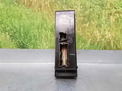 Pezzo di ricambio per auto di seconda mano interruttore alzacristalli anteriore sinistro per nissan pulsar (c13) tekna riferimenti oem iam   
