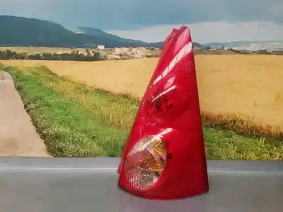 Tweedehands auto-onderdeel rechter achterlamp voor peugeot 107 urban oem iam-referenties 