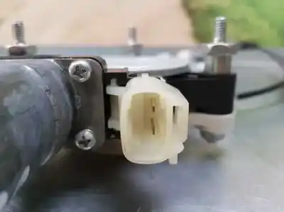 Peça sobressalente para automóvel em segunda mão elevador de vidros dianteiro direito por kia rio concept referências oem iam 824021w010  dh2621005330