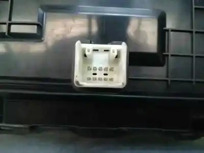 Peça sobressalente para automóvel em segunda mão comando de sofagem (chauffage / ar condicionado) por toyota auris active referências oem iam 5590002220b  8b2061101ni1a