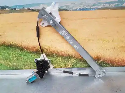Pezzo di ricambio per auto di seconda mano alzacristalli anteriore destro per hyundai i20 klass riferimenti oem iam 82402c7010