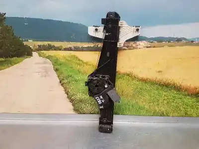 Second-hand car spare part rear right window regulator for peugeot 3008 gt line oem iam references 9810488480