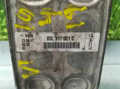 Pezzo di ricambio per auto di seconda mano radiatore olio motore per audi a3 (8p) 1.6 tdi riferimenti oem iam 03l117021c  