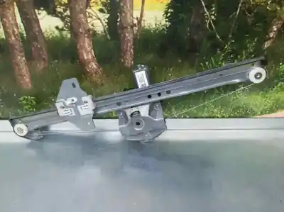 Автозапчастина б/у регулятор переднього правого скла для dacia dokker express ambiance посилання на oem iam 807200301r  2 pins