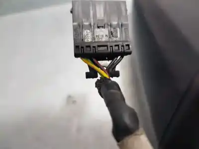 Peça sobressalente para automóvel em segunda mão espelho retrovisor direito por opel zafira b cosmo referências oem iam   