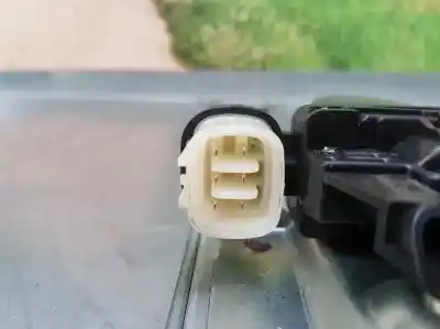 Second-hand car spare part rear left window regulator for mitsubishi montero (v80/v90) 3.2 di-d cat oem iam references mr989948  6 pins