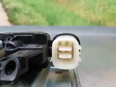 Автозапчасти б/у задний правый стеклорегулятор за mitsubishi montero (v80/v90) 3.2 di-d cat ссылки oem iam mr989947  6 pins