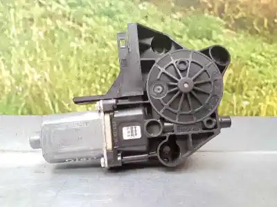 Peça sobressalente para automóvel em segunda mão Motor Elevador Vidro Dianteiro Direito por FORD FOCUS LIM. (CB4) Trend Referências OEM IAM  2 PINS 