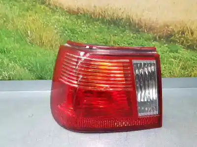Pièce détachée automobile d'occasion feu arrière gauche pour seat ibiza (6k1) signo références oem iam 