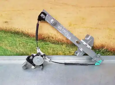 Tweedehands auto-onderdeel regelaar rechts voor ruit voor kia rio concept oem iam-referenties 824601w000