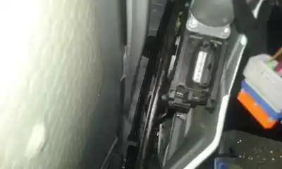 Second-hand car spare part passenger side right window regulator for citroen nemo attraction oem iam references   