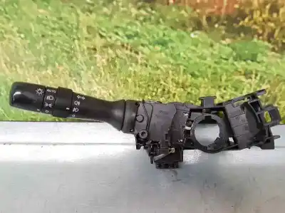 Peça sobressalente para automóvel em segunda mão  por TOYOTA AURIS  Referências OEM IAM   