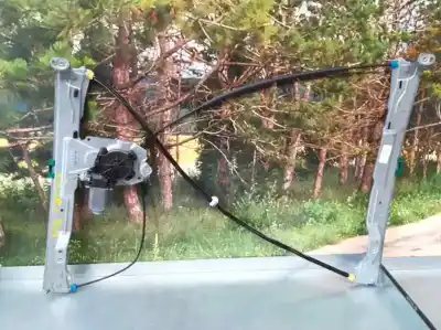 Автозапчастина б/у РЕГУЛЯТОР ПЕРЕДНЬОГО ПРАВОГО СКЛА для RENAULT CLIO III  Посилання на OEM IAM 400857E  2 CABLES