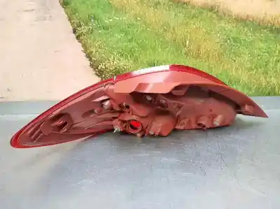 Second-hand car spare part right tailgate light for mazda 2 lim. (de) 1.6 cd diesel cat oem iam references d65151150g  