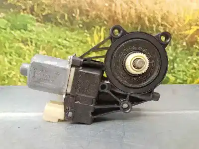 Pezzo di ricambio per auto di seconda mano motore alzacristalli anteriore destro per ford fiesta (cb1) ambiente riferimenti oem iam   2 pins