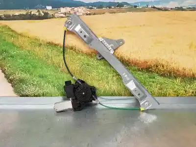 Автозапчасти б/у РЕГУЛЯТОР СТЕКЛА ПЕРЕДНЕГО ЛЕВОГО за OPEL CORSA D  ссылки OEM IAM 72017003  1060281