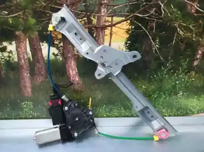 Pezzo di ricambio per auto di seconda mano alzacristalli anteriore destro per opel corsa d catch me riferimenti oem iam 541613212  13188491rh