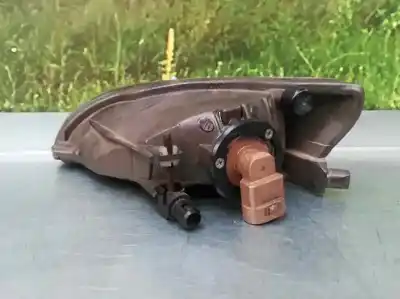 Автозапчасти б/у правая противотуманная фара за lexus rx 300 (mcu35) luxury ссылки oem iam 8121048020  