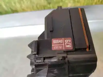 Peça sobressalente para automóvel em segunda mão comutador de limpa vidros por toyota yaris active referências oem iam 17f761 k79 0d040