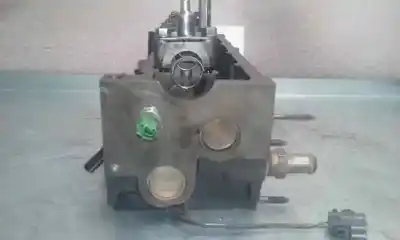 Peça sobressalente para automóvel em segunda mão cabeça / culatra por ford focus lim. (cb4) 1.8 tdci turbodiesel cat referências oem iam   