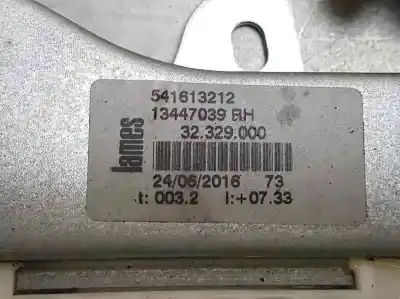 Second-hand car spare part passenger side right window regulator for opel corsa e color edition ecoflex oem iam references 541613212  6 pins