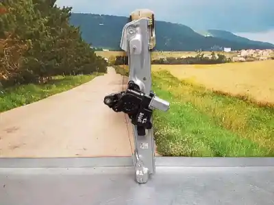 Peça sobressalente para automóvel em segunda mão elevador de vidros traseiro direito por opel astra k lim. 5türig dynamic referências oem iam 13406678