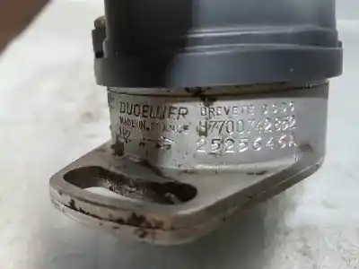 Pezzo di ricambio per auto di seconda mano delco per renault clio i fase i+ii (b/c57) 1.2 riferimenti oem iam h7700742852  2525646a