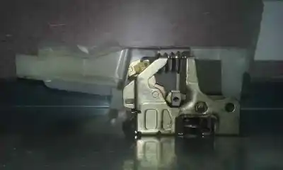 Second-hand car spare part left front door lock for renault clio ii fase i (b/cbo) 1.2 oem iam references 