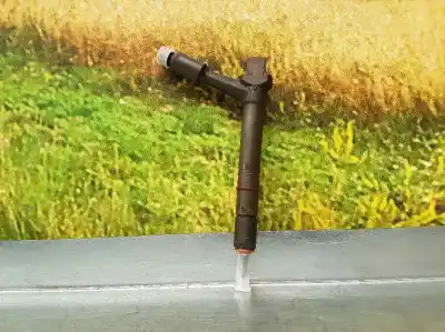 Second-hand car spare part Injector for OPEL COMBO Familiar OEM IAM references TJBB01901D  