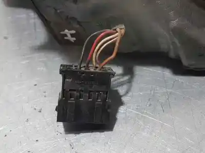 Peça sobressalente para automóvel em segunda mão espelho retrovisor esquerdo por audi a4 berlina (b5) 1.8 referências oem iam   5 cables