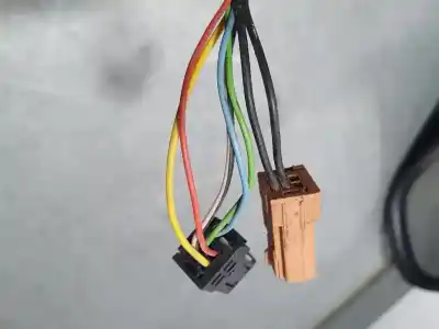 Peça sobressalente para automóvel em segunda mão espelho retrovisor direito por citroen c3 business referências oem iam   