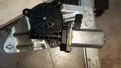 Second-hand car spare part driver left window regulator for dacia sandero ambiance oem iam references   2 pins